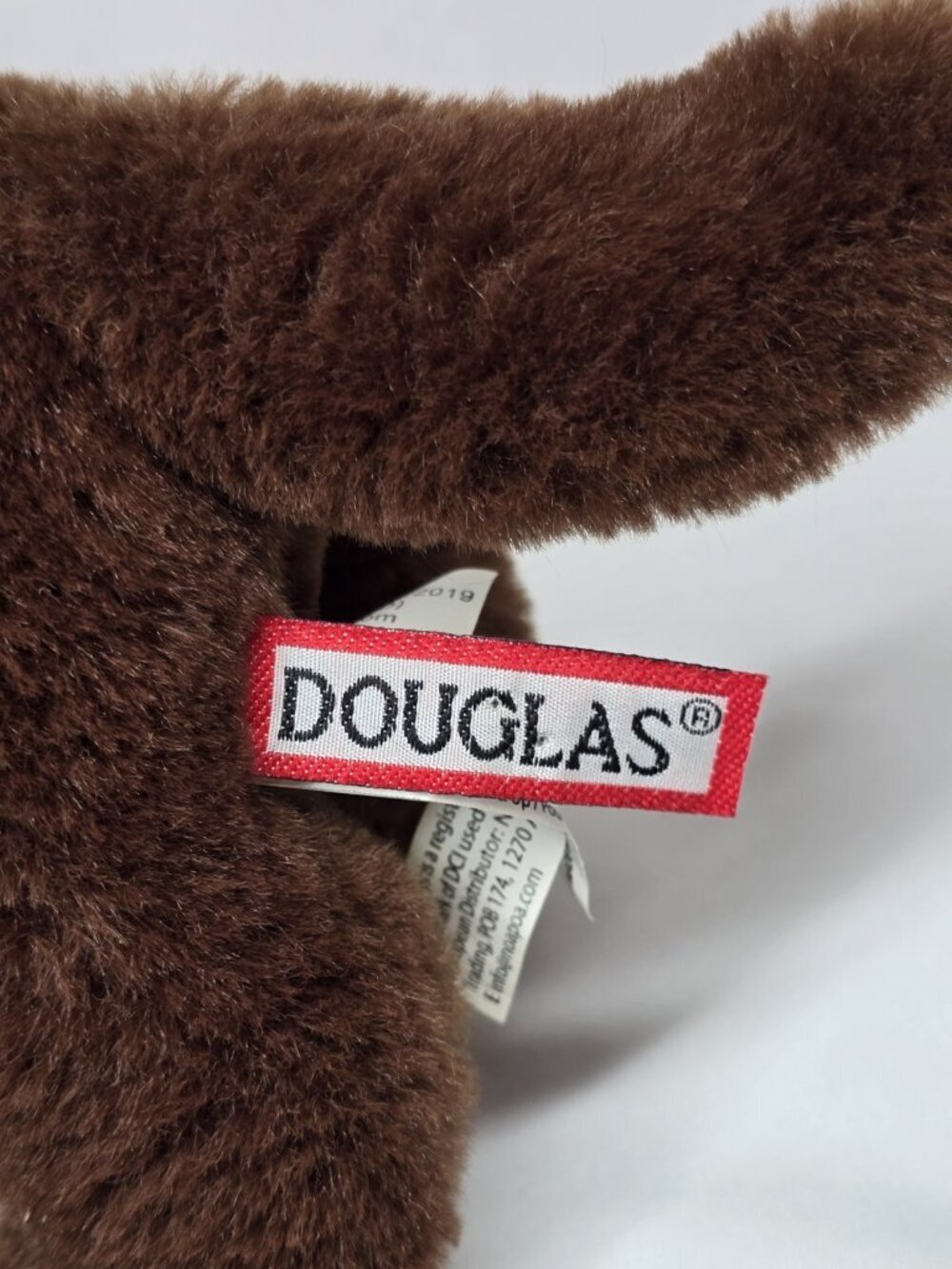 Douglas Cuddle Toys SYLVIA Chocolate Lab #3995 Plush 8" Brown Stuffed Animal Toy - Picture 3 of 7